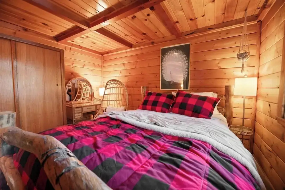 Charming Mountain Getaway