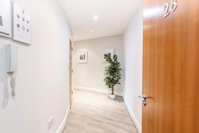 Roomspace Serviced Apartments -Thames Edge