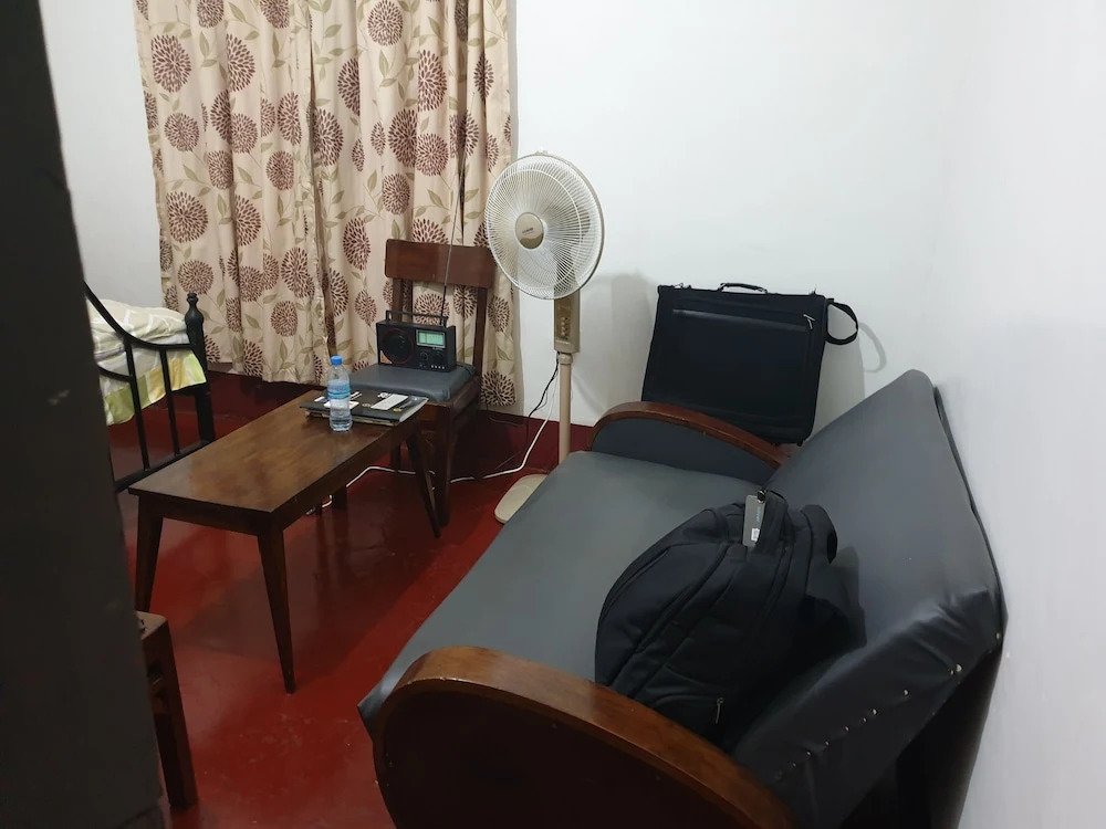 Doctor Se Temu Rest House