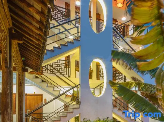 Xitang Yunlaiji Riverside Art Hotel (Xitang Guzhen Store)
