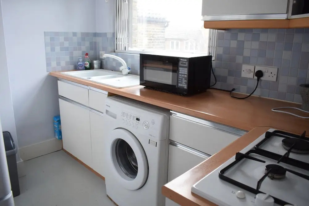 1 Bedroom Flat Near Richmond Park