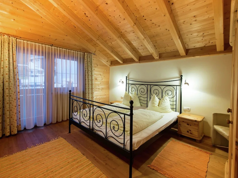 Spacious Chalet in Niederau