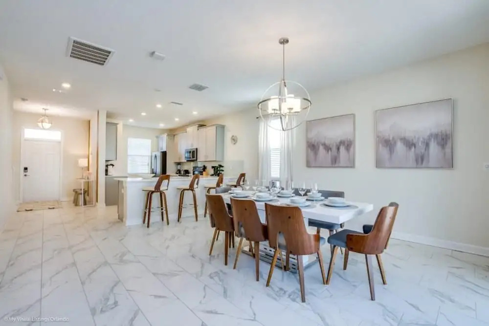 5 Bed Pool With Overflowing Spa In Champions Gate! Villa