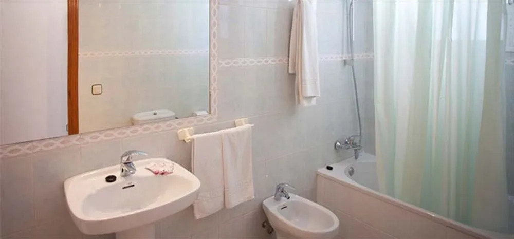 Hostal Los Pinos