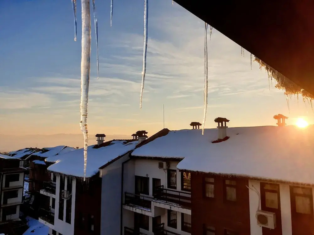 Mountain Paradise 1 - 1 Bedroom South Facing Balcony - 300mbps Wi-fi