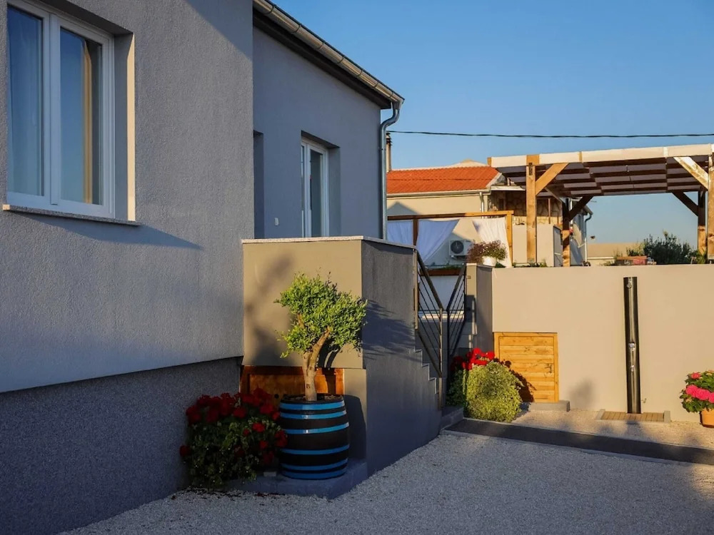 Holiday Home in Maslenica with Sea View