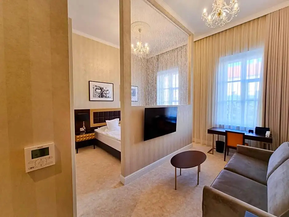 Incanto Old Town Boutique previous Tiffi Old Town Hotel