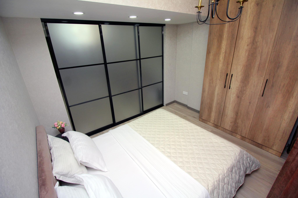 Almaty Apartments (Алматы Апартментс) на улице Тулебаева 49/1