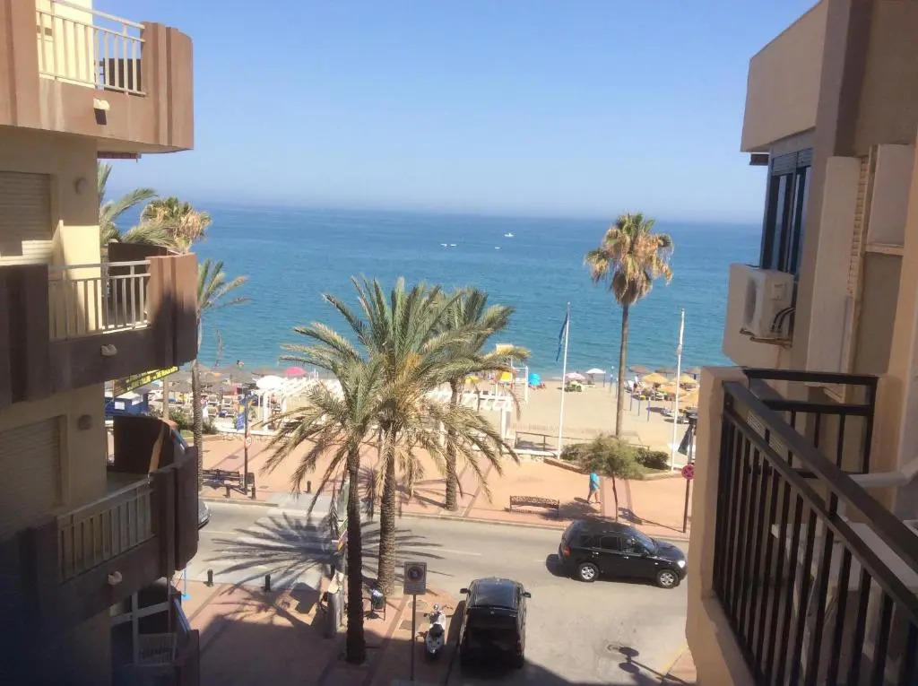 Studio Apartment Yate1
