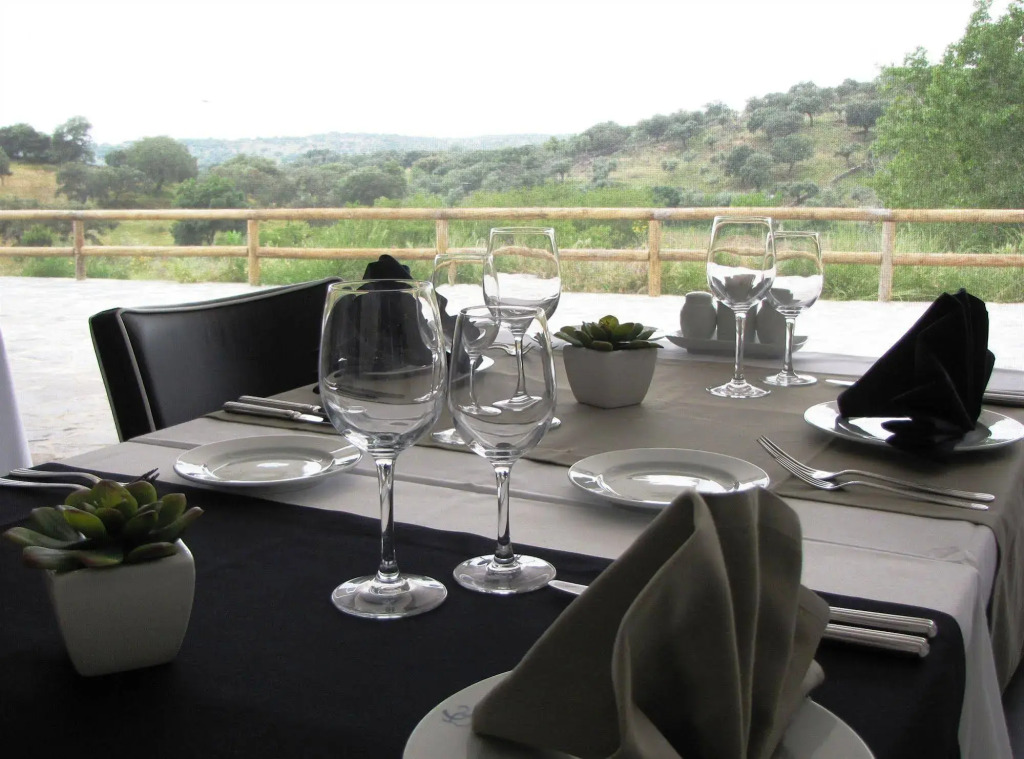 Horta da Moura by WOT Signature