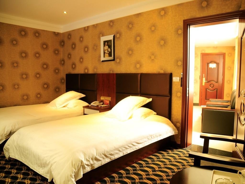 Xinling Business Hotel