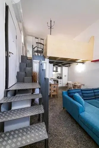 Anais' Loft- OSP. SANT'ORSOLA-FIERA