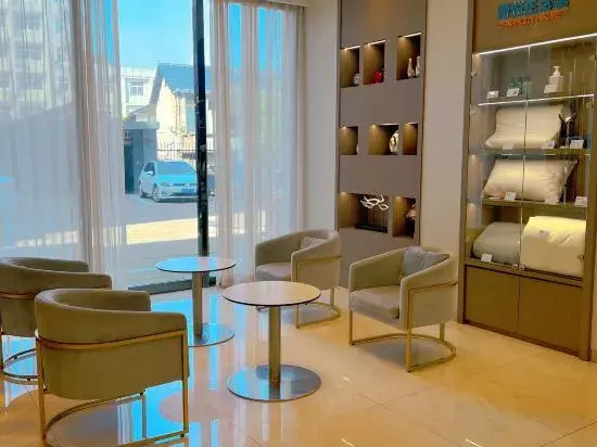 Charmjoy Zheyu Hotel