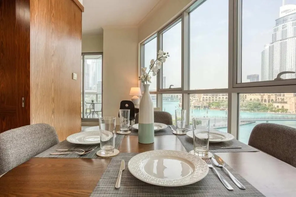 NEW Burj Khalifa and Fountains View Luxury Apt