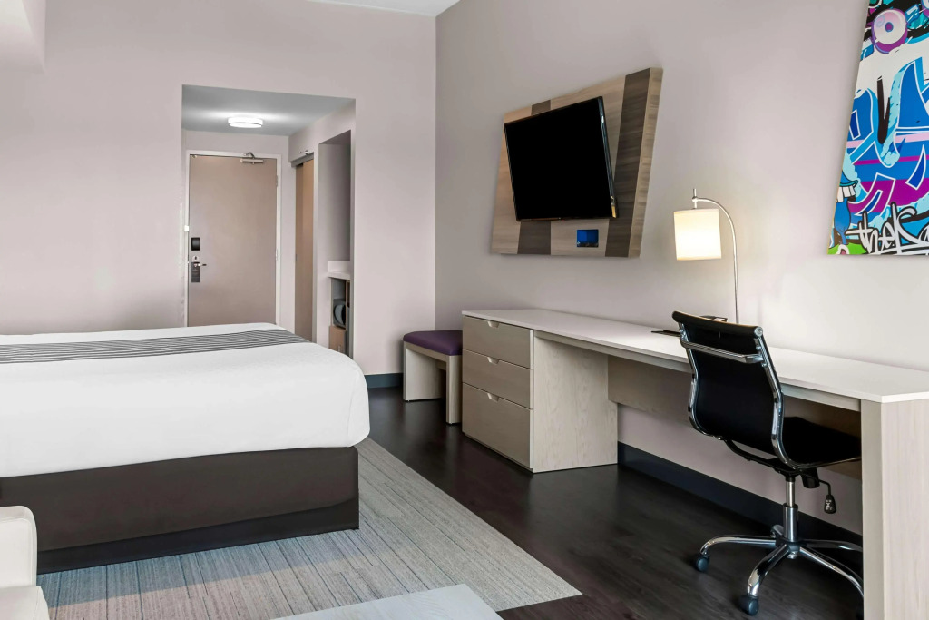 Best Western Premier Winnipeg East