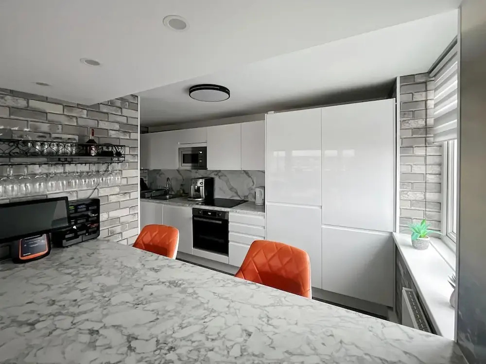 Central Brighton 2-bedroom Apartment 1 Double & 2 Single Beds Sleeps 4