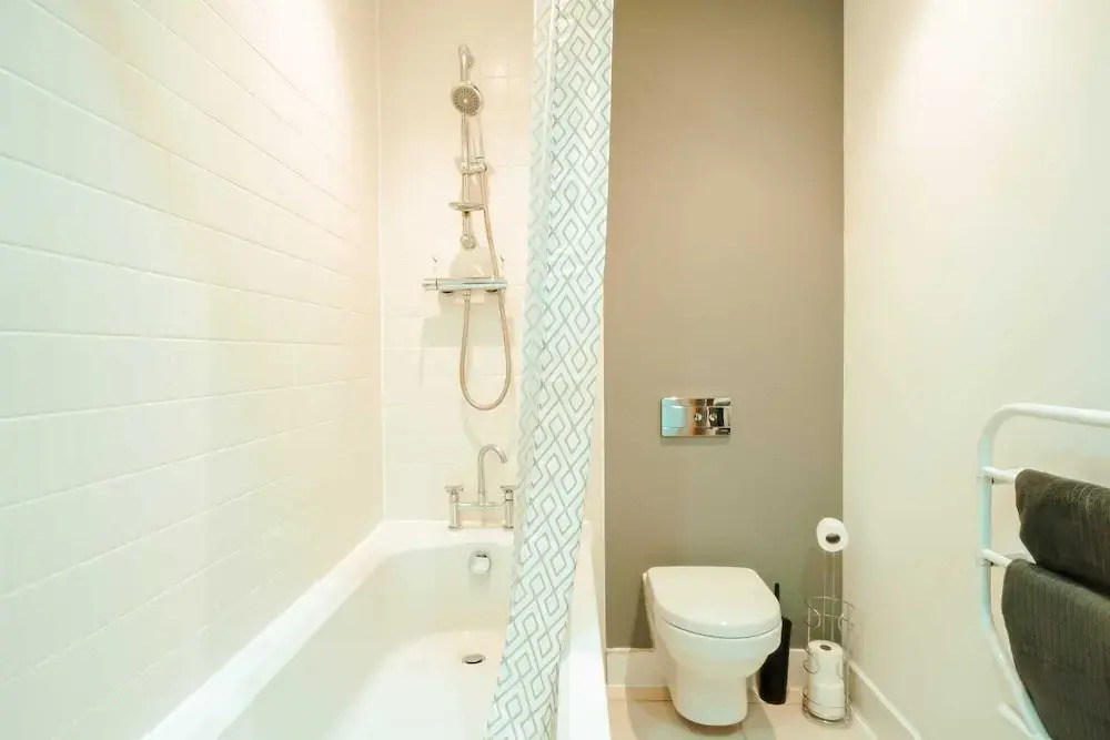 Chic 2 Bedroom Apartment Salford Quays, the Lowry