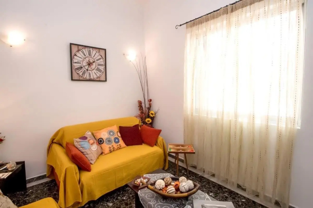 Sofi's flat in the city center, 5min to the sea