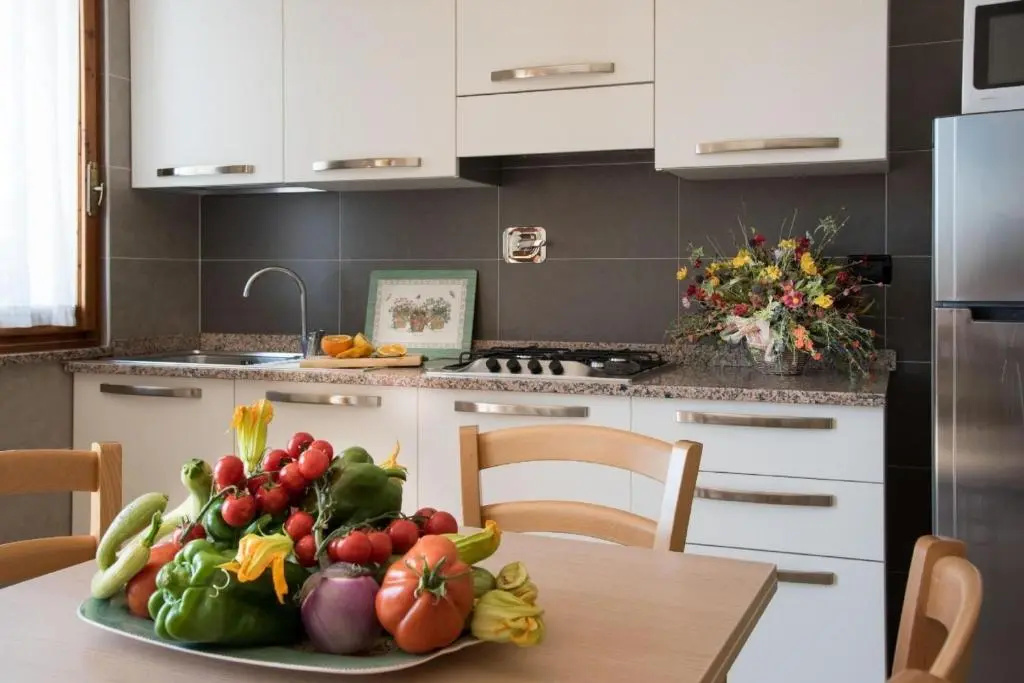 Ferienwohnung für 5 Personen 1 Kind ca 55 m in Pietra Ligure, Italienische Riviera Palmenriviera