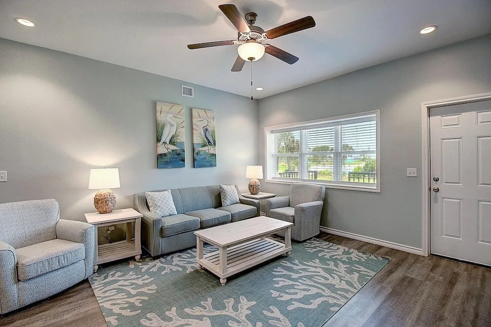 Island 43 3 Bedroom Condo