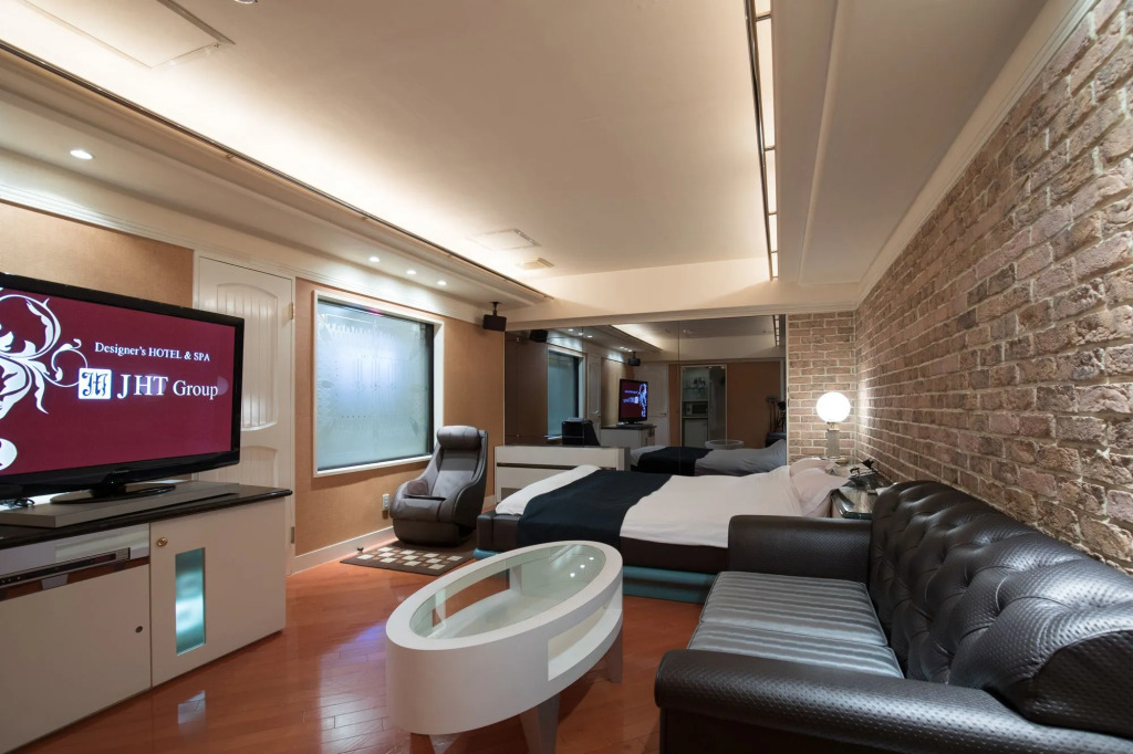 HOTEL PERRIER