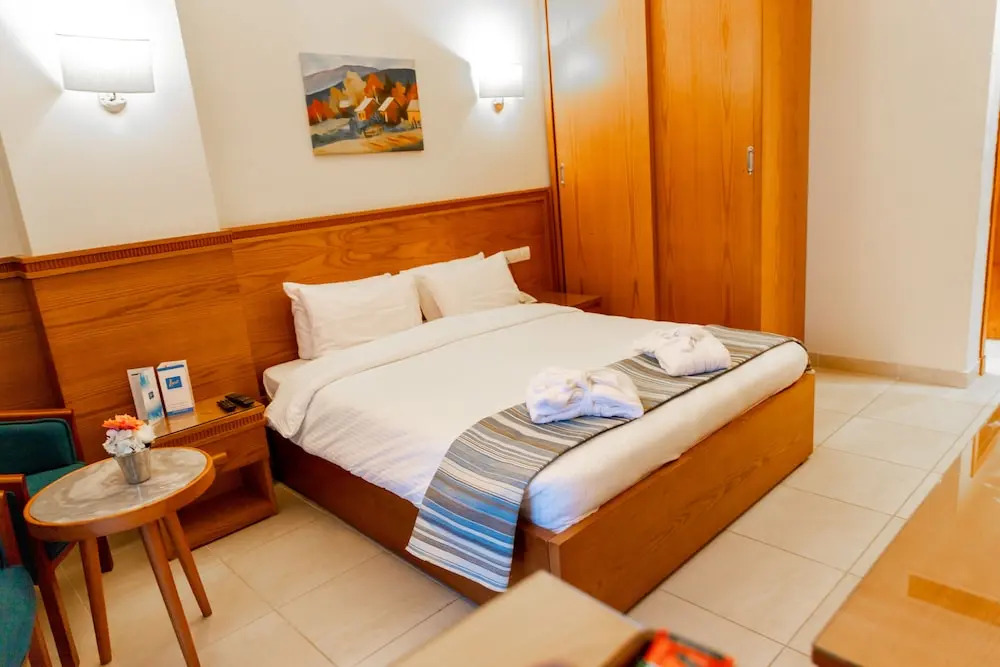 Lamar Azur Hotel
