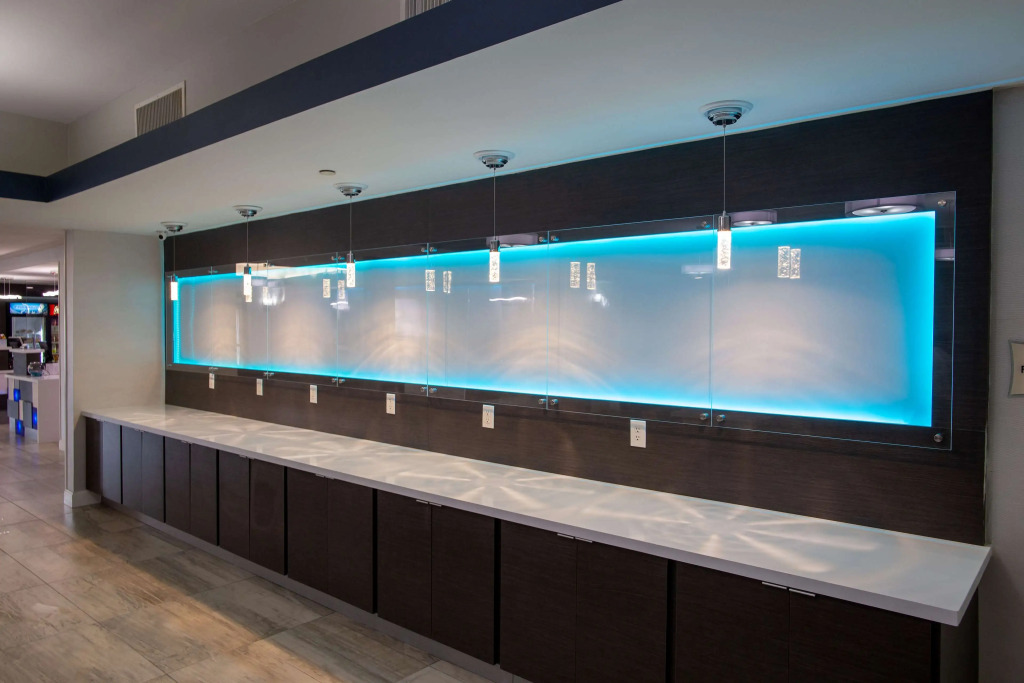 La Quinta by Wyndham Houston East at Normandy