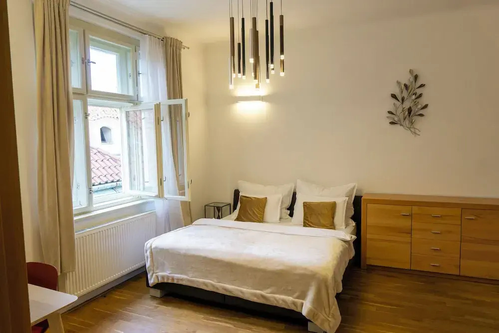 Katerina's Old Town Suite