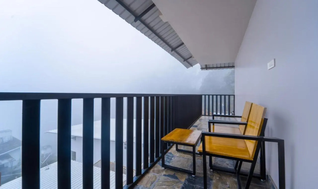 FabHotel Tranquil Heights