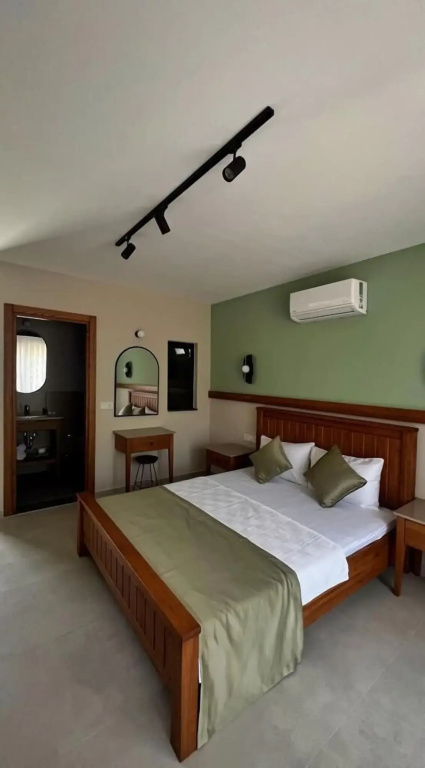 Mimoza Hotel