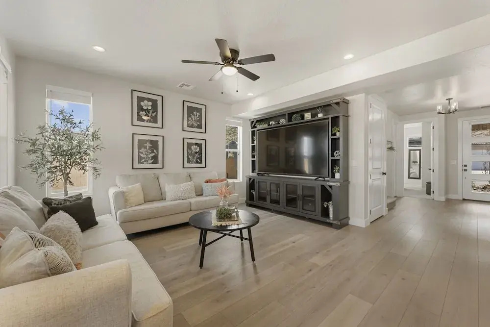 The Splash Yard 5 Bedroom Home