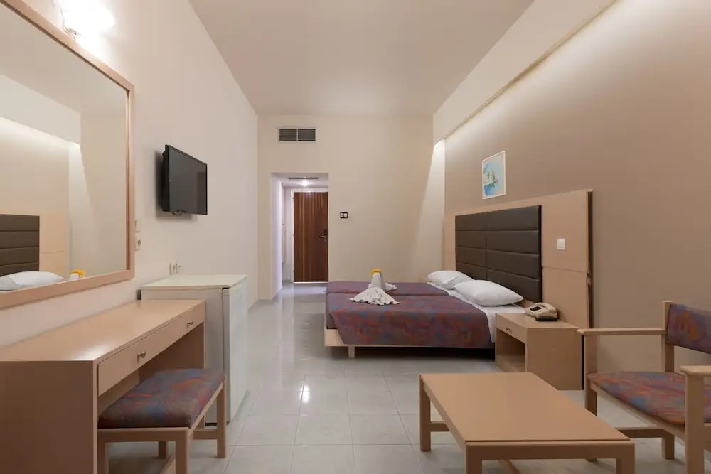 Hotel Golden Odyssey