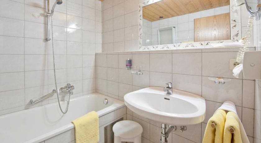 Hotel Jagdhof Bed & Breakfast