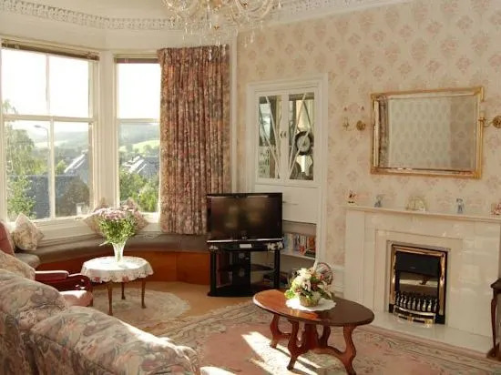Leven House Bed and Breakfast