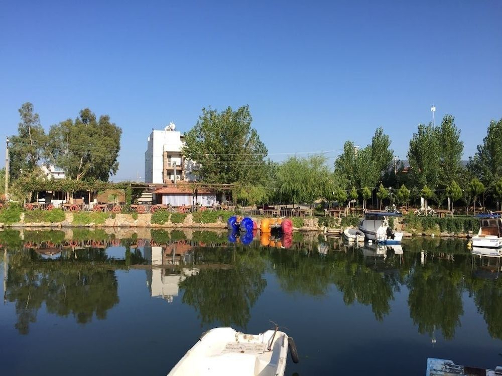 Deniz Kizi Hotel