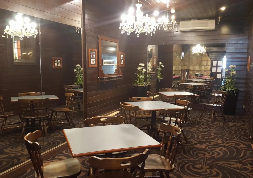 Wisemans Inn Hotel
