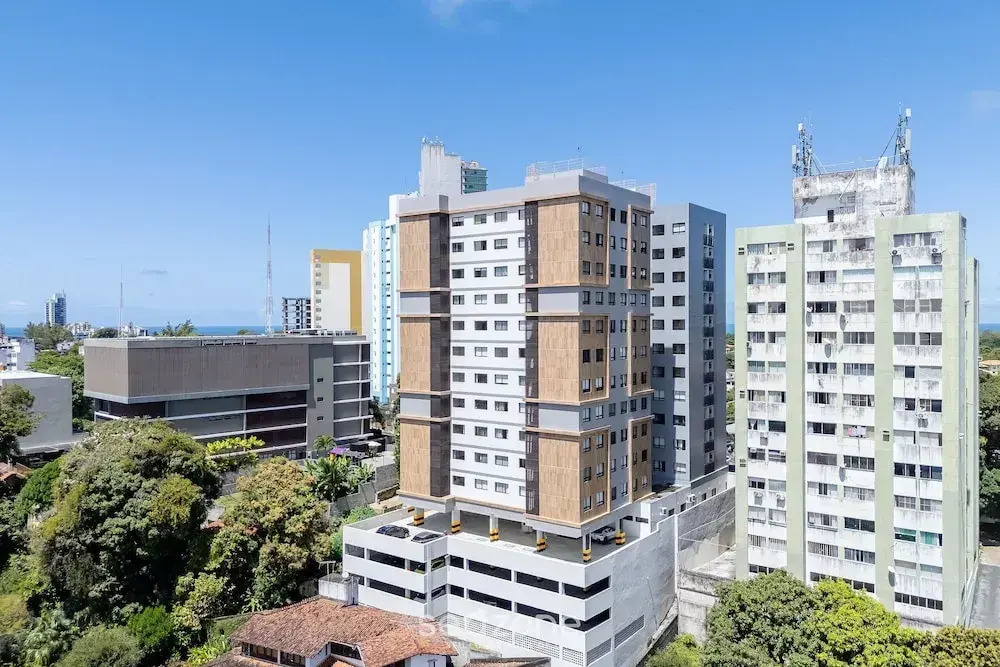 Studio Moderno em cond. c/ piscina HFO0208
