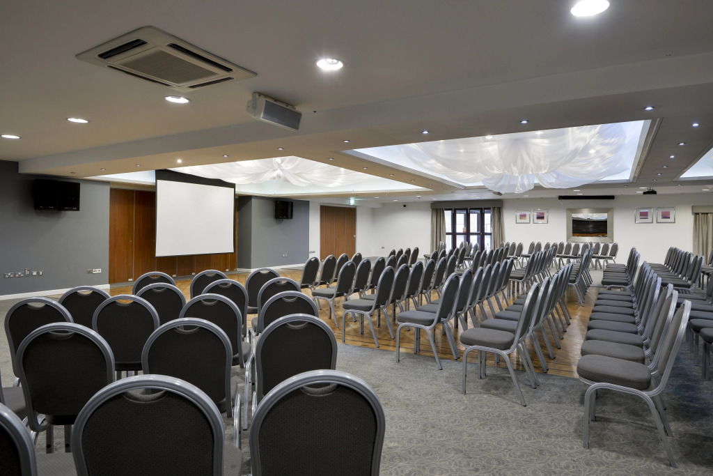 Holiday Inn - Manchester - Oldham by IHG