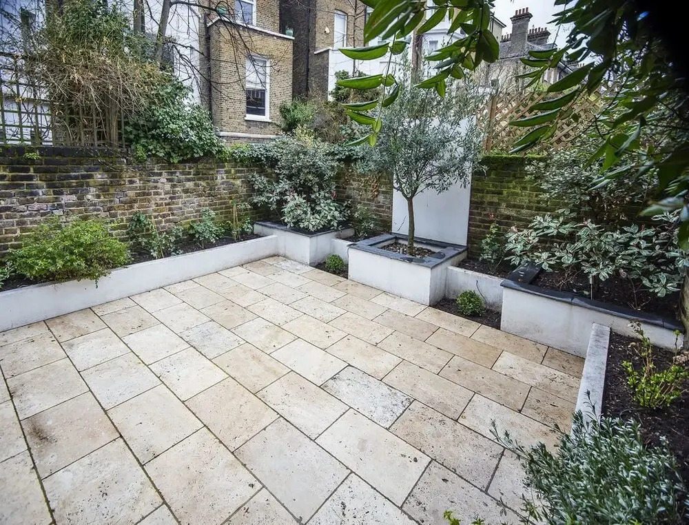 Chelsea Beautiful Two Bedroom  Apartment