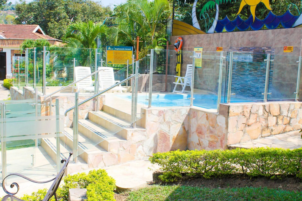 Hotel Palmera Real
