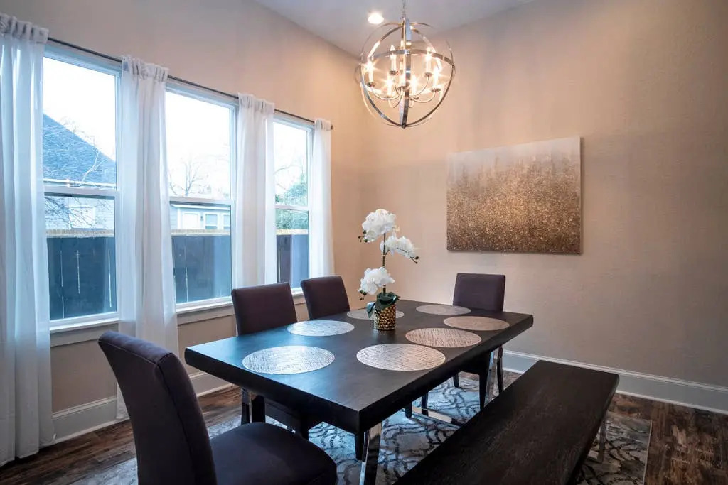 Brand NEW Large Impressive House Near Downtown!