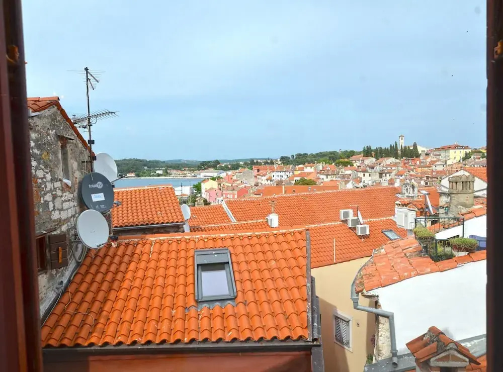 Radiant and Trendy Downtown Rovinj Apartment