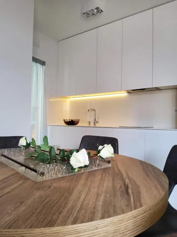 Ático esquinero muy soleado con la terraza de 50 m2