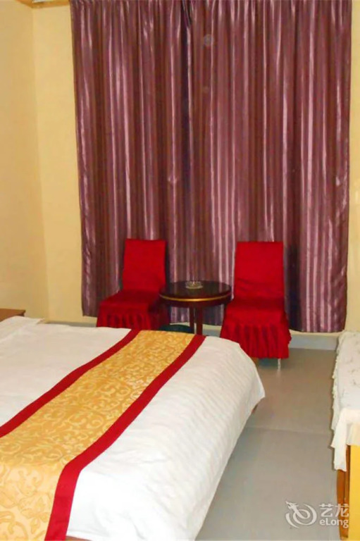 Chengdu Cosiness Home Hotel