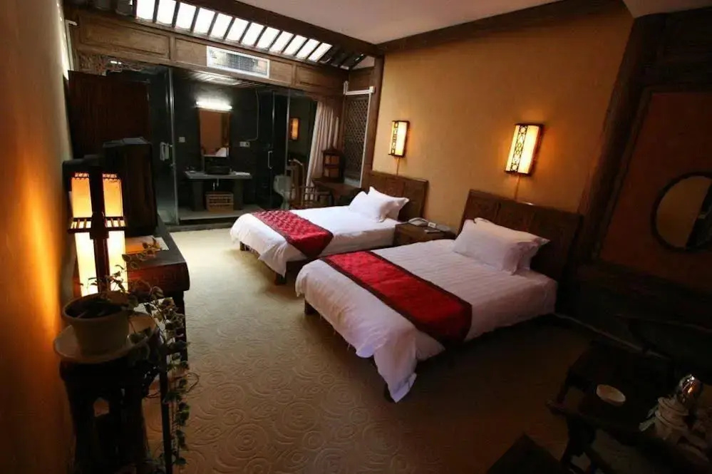 Lijiang Sifang Inn