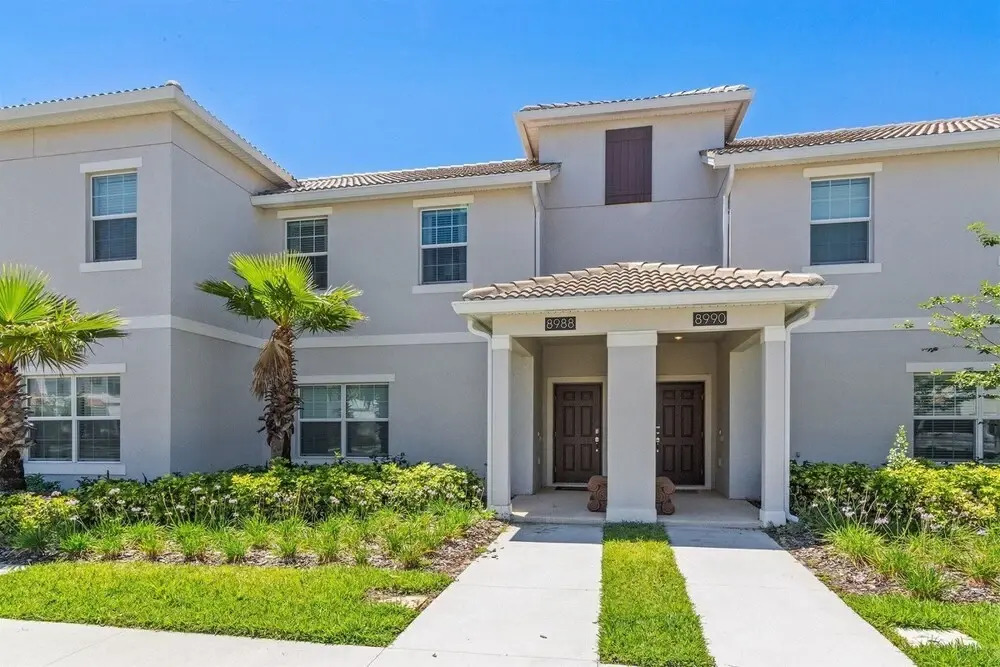 ChampionsGate 4BR 3BA Townhome
