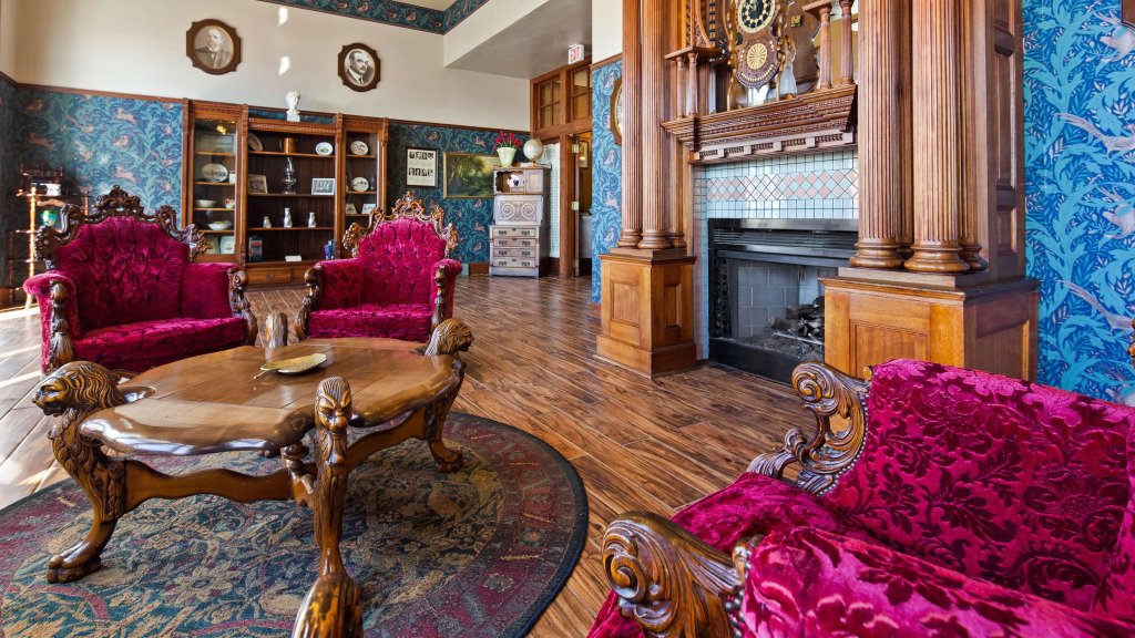 Hotel Chequamegon, BW Signature Collection