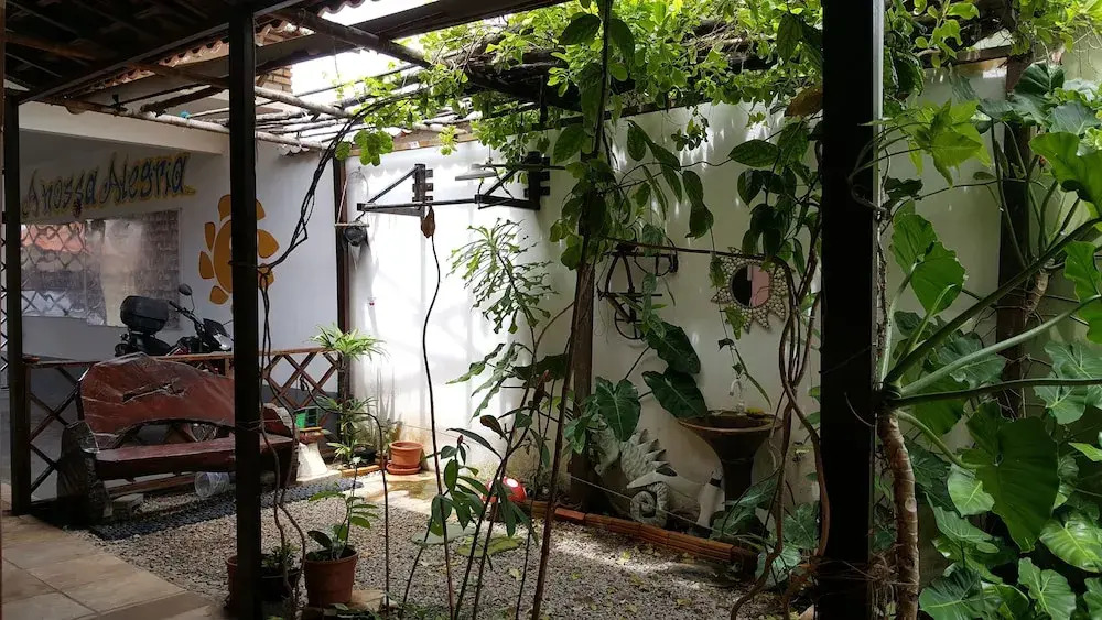 Pousada e Pizzaria Sol e Alegria