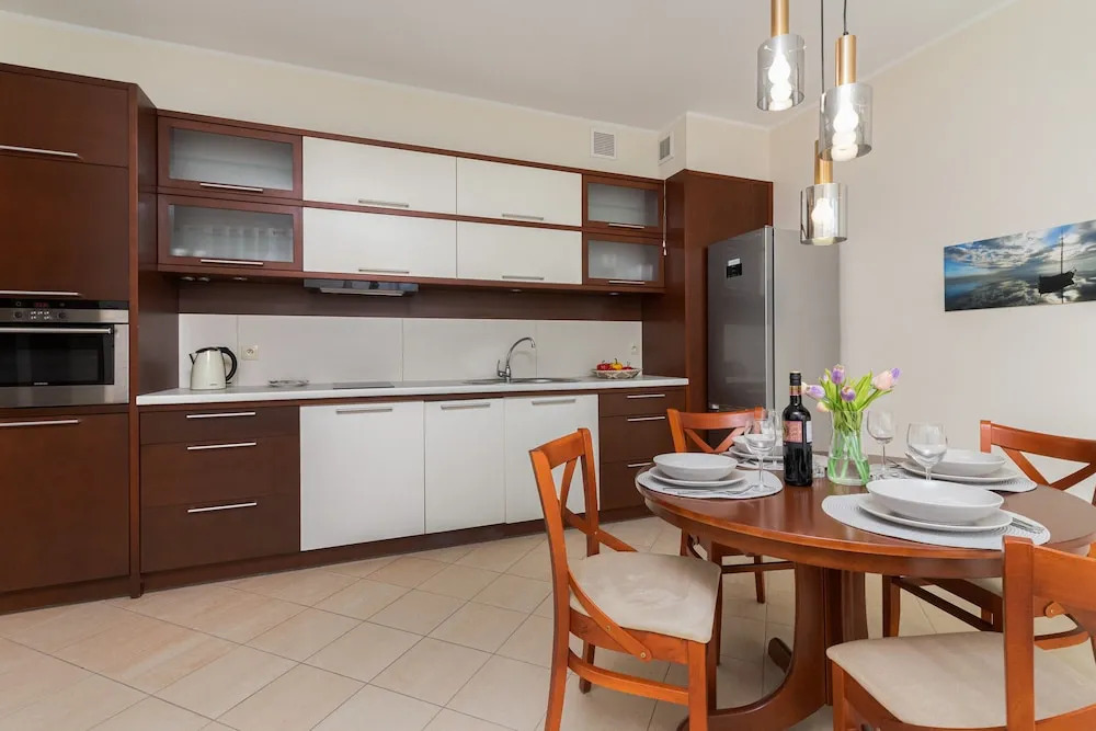 Patio Mare B8 Apartment by Renters