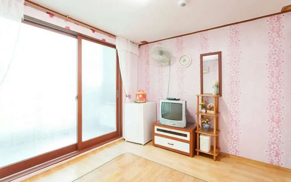 Geojedo Glory Pension